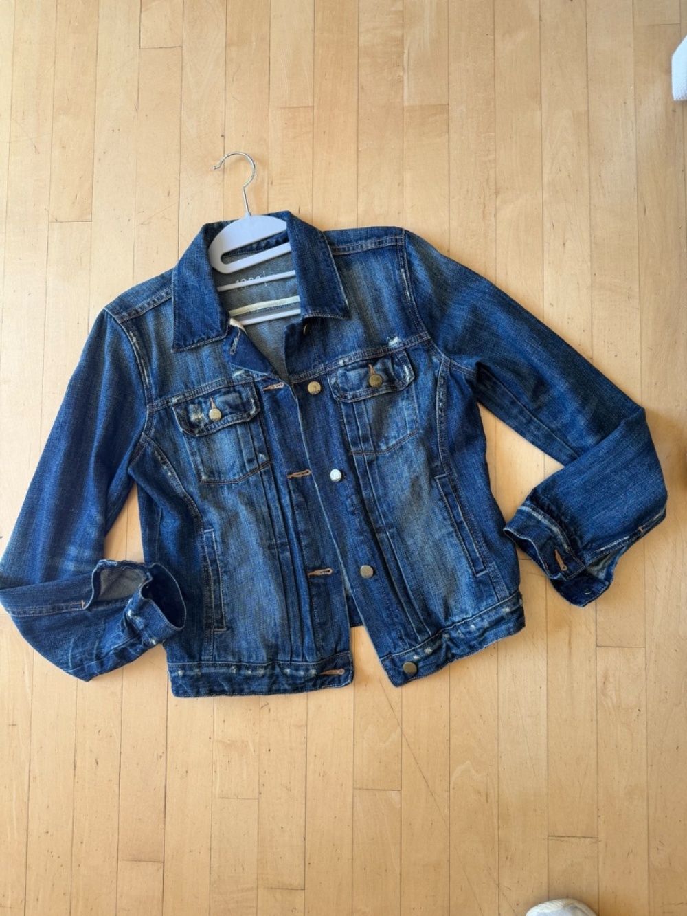 Gap 1969 lightly distressed jean jacket, M, LG1354 - Picture 3 of 3